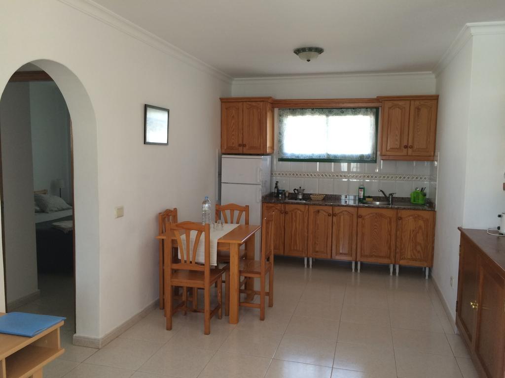 Alhambra Apartamentos ティアス エクステリア 写真
