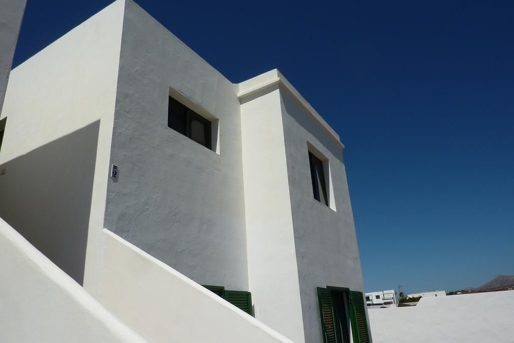 Alhambra Apartamentos ティアス エクステリア 写真